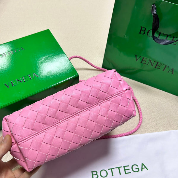 BV SMALL ANDIAMO 25CM PINK LAMBSKIN