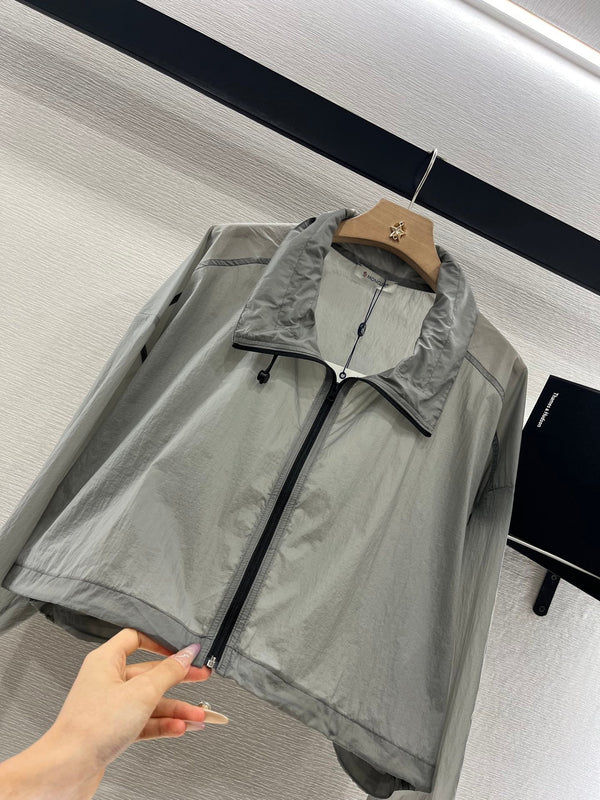 Moncle 25 Hooded Sun-Protective Jacket and Short Skirt Set Gray Nylon 249062