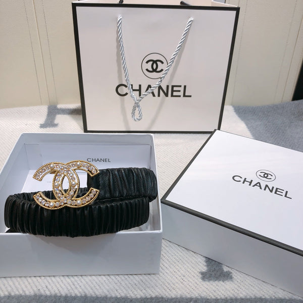 CC Rhinestone Logo Buckle 30mm Elastic Black Gold Lambskin Belt 614237