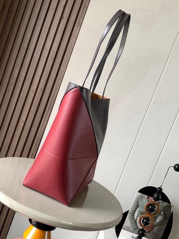 LOE 31 Medium Puzzle Fold Tote In Burgundy Mix Chocolate Glossy Cowhide 274321