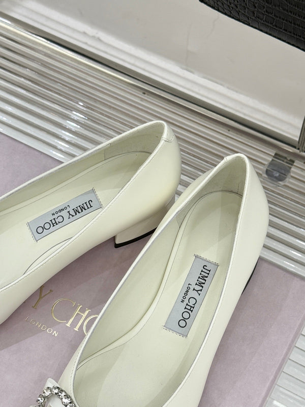 Jimmy Choo 26WF Pointed Toe Rhinestone Bow Chunky Heel White  Sheepskin 573542