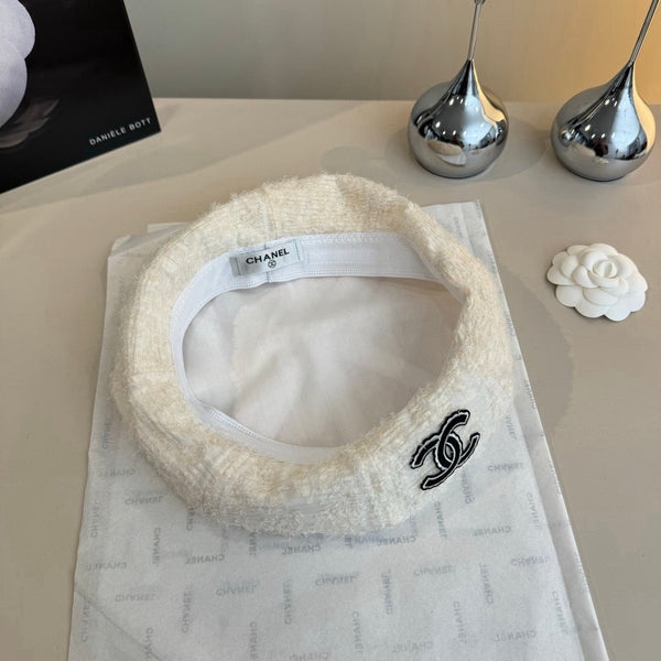 CC Beret White in Fibrous 980104