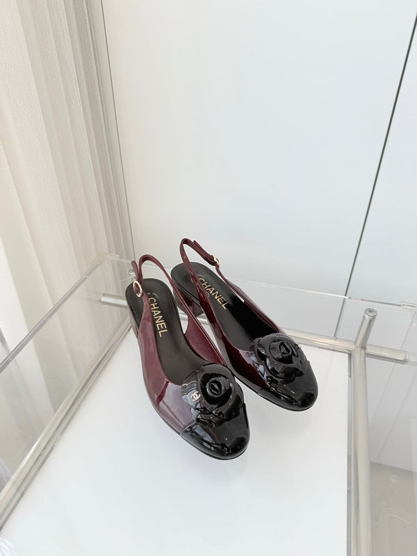 Chanel 26 Camellia High Heels 35 Dark Brown Black in Patent Leather 597416