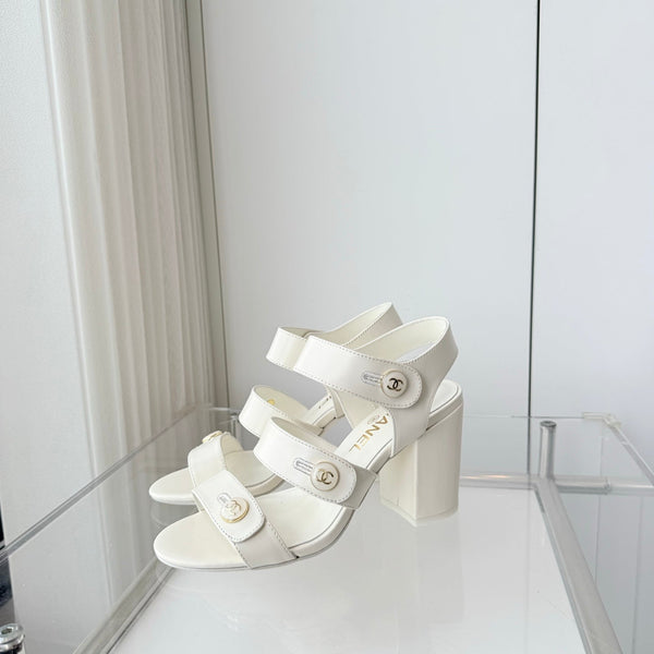 Chanel 26 Turnlock 80 White Sandal Heels in Lambskin 597406