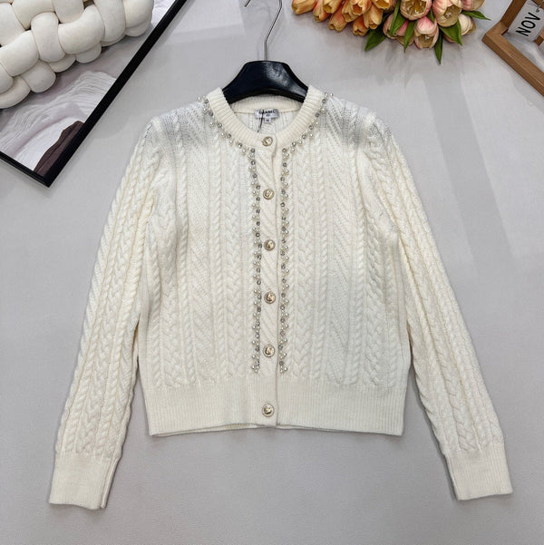 Chanel Cable Knit Crew Neck Cardigan White in Wool 799518