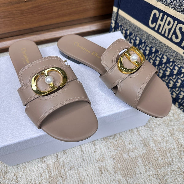 CD Montaigne Sandals Taupe in Calfskin 598171