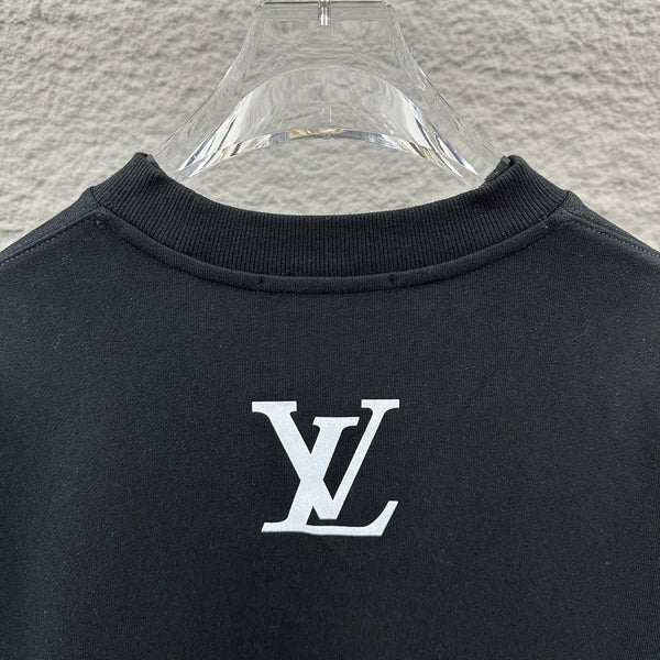 LV Long-Sleeve Crew Neck Sweatshirt 492269