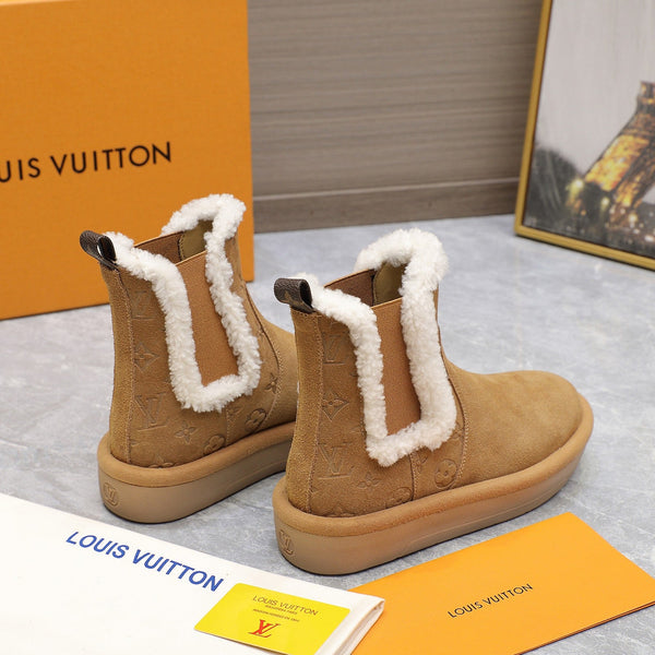 LV 26 Snow Boots Brown in Wool 600758