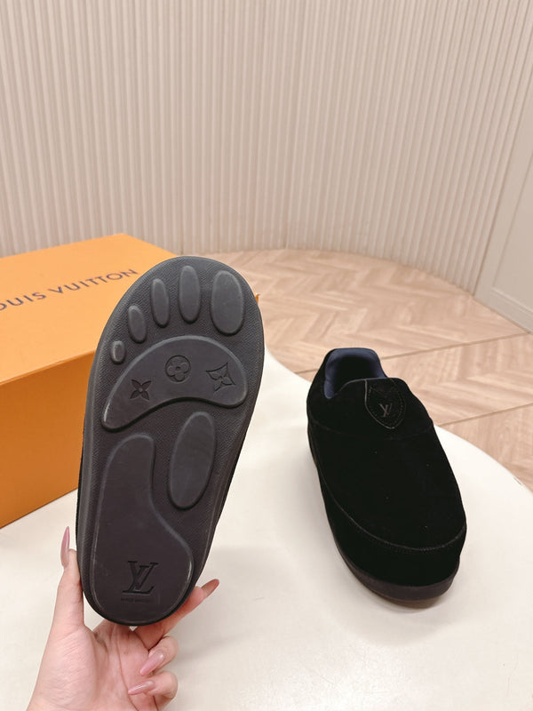 LV x Nigo Collaboration Yeti Sneakers Black in Suede Cowhide Leather 600792