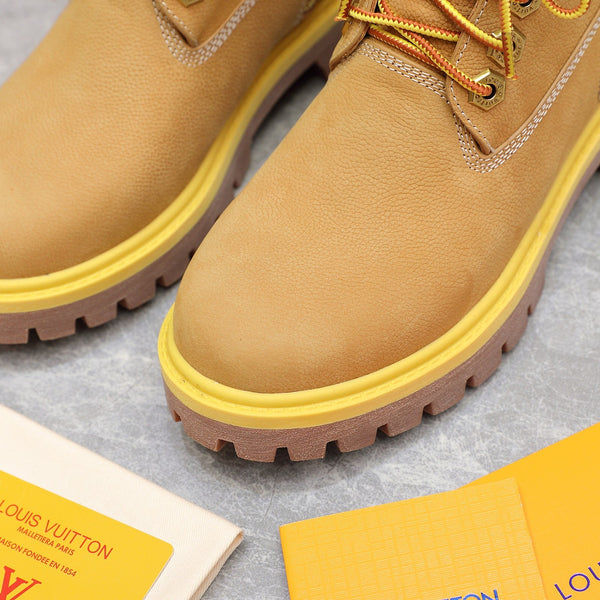 LV x Timberland Collaboration Monogram Brown Ankle Boots 35 in Suede Cowhide Leather 600806