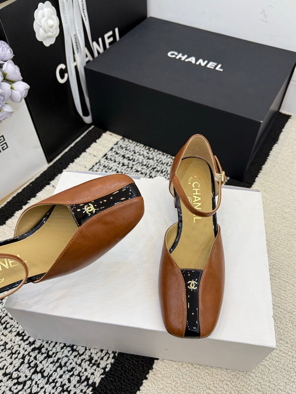 Chanel Classic Mary Janes Brown in Patent Leather 602166