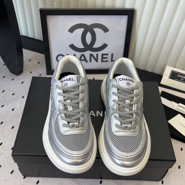 CC Sneaker Metallic Silver in Cowhide 611664