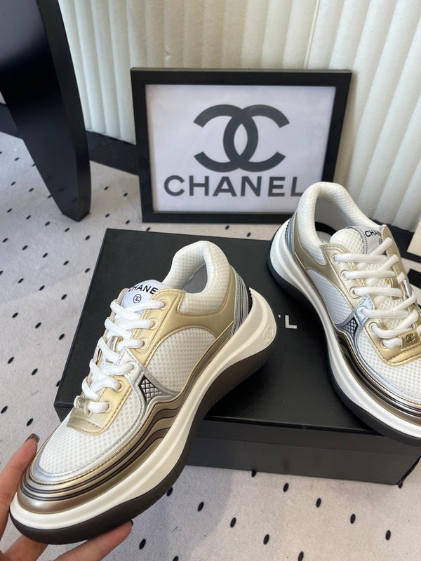 CC Sneaker Gold Metallic Silver in Cowhide 611663