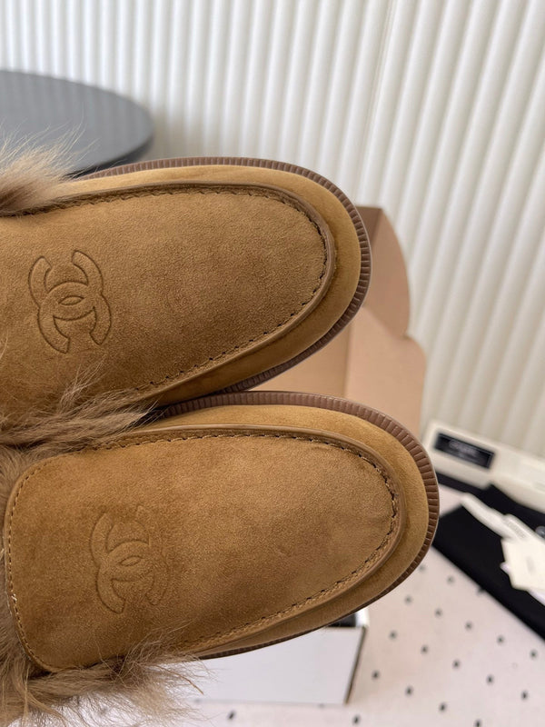 CC 26 Furry Loafer Brown Suede Kidskin and Shearling Lambskin 611596