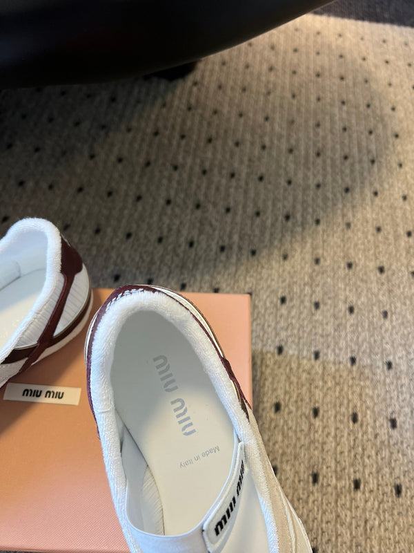 Miu Miu 26 Mary Jane Casual Flip-Flops White Brown in Mesh fabric 614740