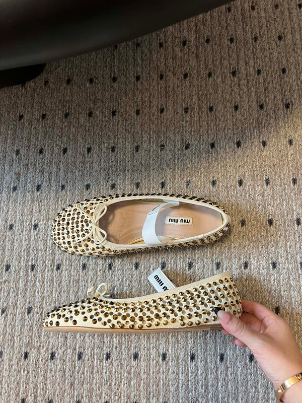 Miu Miu 26SS Ballet Flats Diamond-encrusted Cream in Calfskin 614696