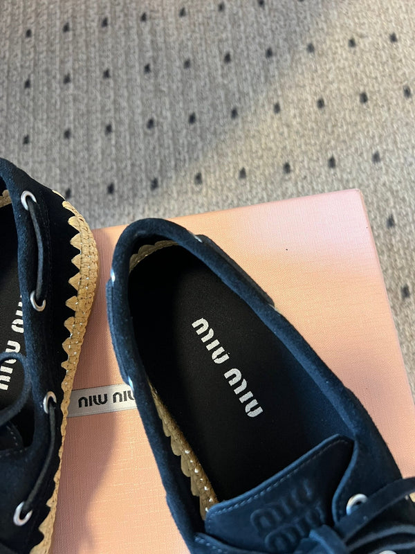 Miu Miu 26ss Loafer Black in Suede With Raffia Straw 614556