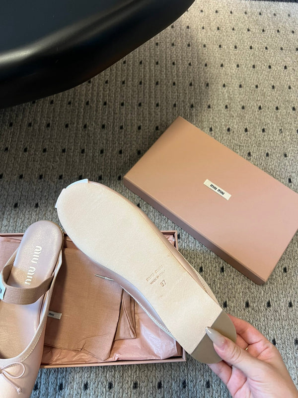 Miu Miu 26 Ballet Flats Light Pink in Silk 614469