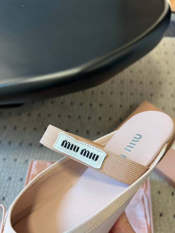 Miu Miu 26 Ballet Flats Light Pink in Silk 614469