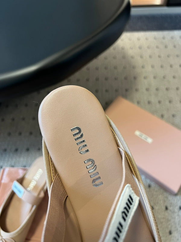 Miu Miu 26 Ballet Flats Beige in Silk 614468