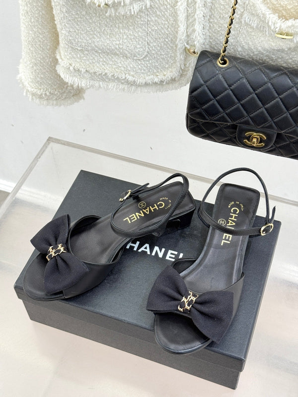 Chanel 26C Chain Bow Chunky Heel Sandals Black in Cowhide 615992