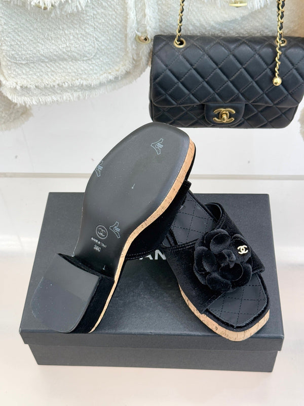 Chanel 26C Camellia Wood Grain Platform Sandals Black in Velvet Leather 615917
