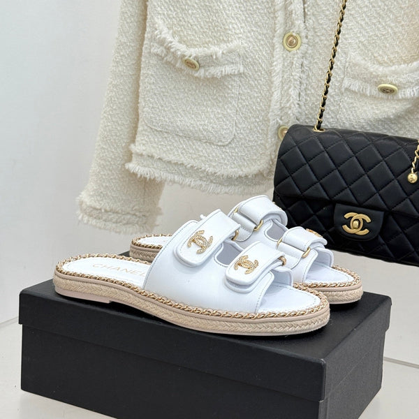 Chanel 26C Chain Double C Buckle Slippers White Cowhide 615785