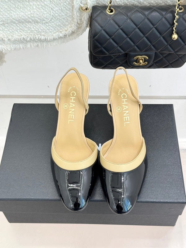 Chanel 26C Open-Back High-Heel Sandals Beige Black in Leather 615701