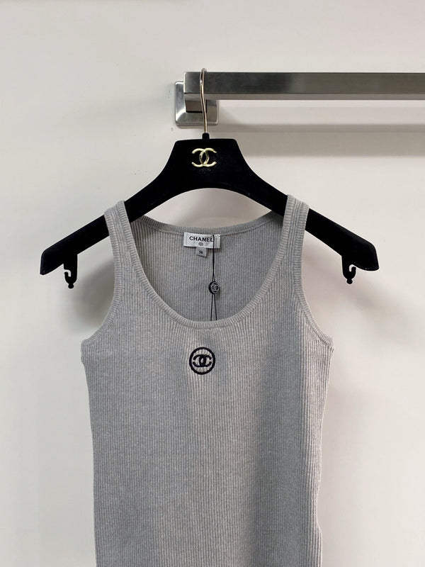 Chanel Two-Tone Vest Gray in Polyester 125480