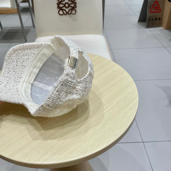 Chanel Baseball Cap With Heavy Pearl Off-white in Cloth 192119
