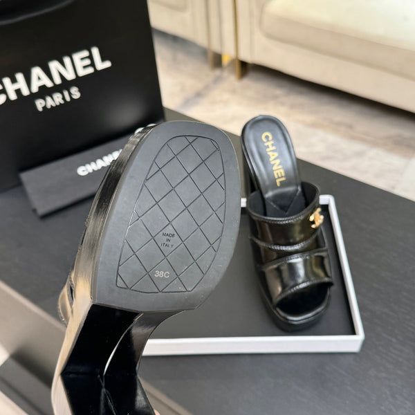 Chanel 2026 Runway Platform High-Heeled 12.5cm Sandals Black in Cowhide 673059