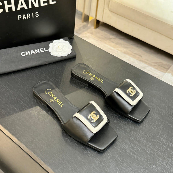 Chanel 26C Double C Buckle Square Toe Slippers Black White in Lambskin 673027
