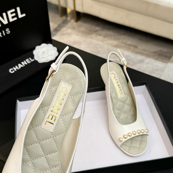 Chanel 26A Slingback White in Lambskin 672994