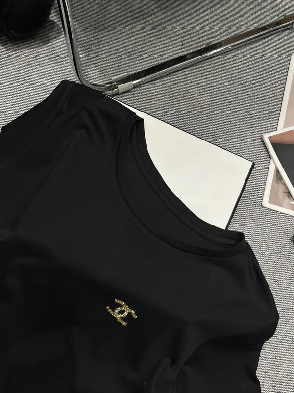 Chanel 26 Classic Crew Neck Black in Cotton 161759