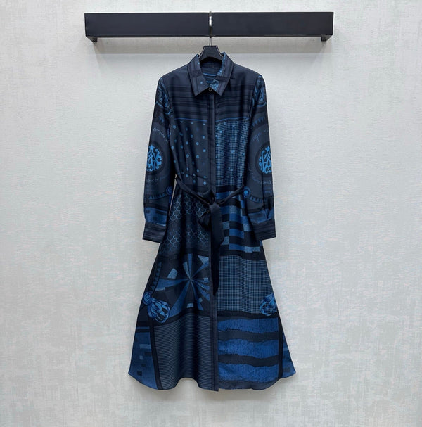 Hermes 26 Printed Waist-Waisted Maxi Dress Blue in Mulberry Silk 137386