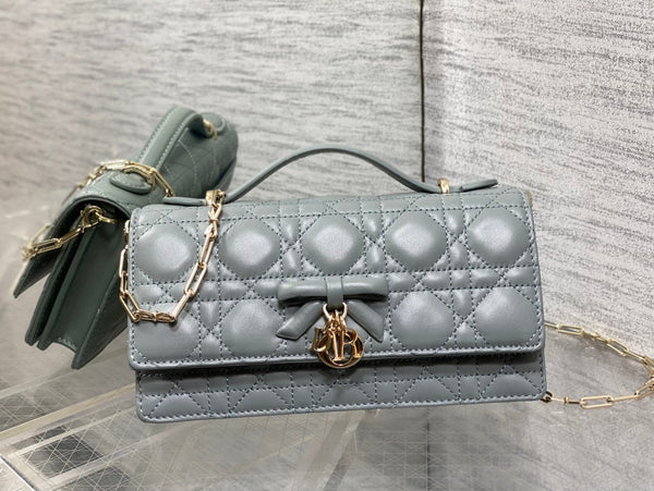 Dior 26 Bow Pearl Chain Clutch Cement Gray Lambskin GHW