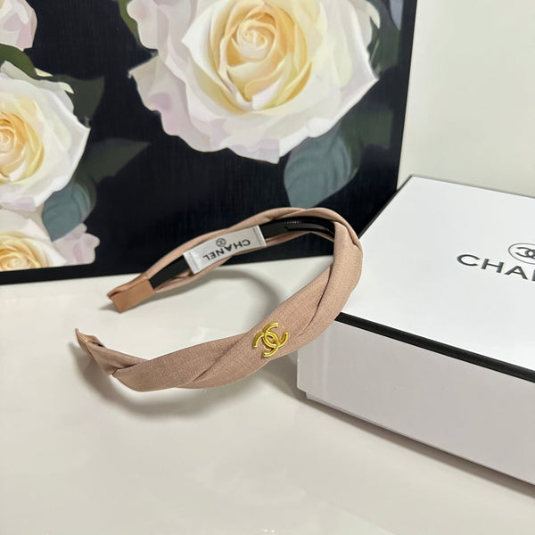 Chanel Headband Light Pink in Cloth 201911