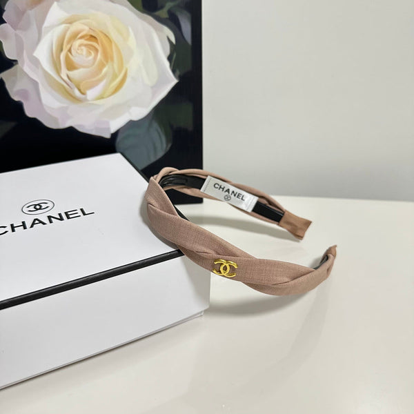 Chanel Headband Light Pink in Cloth 201911