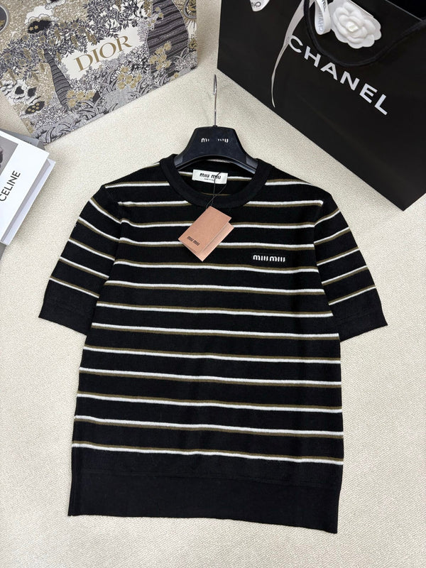 Miu Miu 26 Crew Neck Short-Sleeve Top Black in Wool 191270