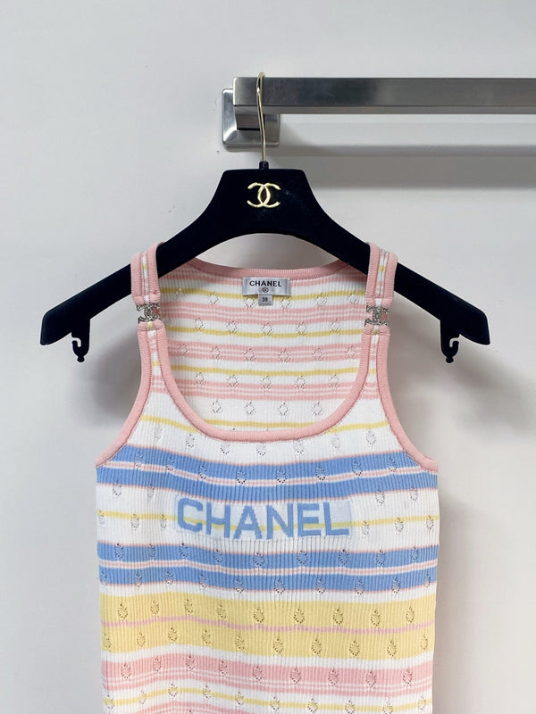 Chanel Two-Tone Vest Pink Colorful in Wool 194363