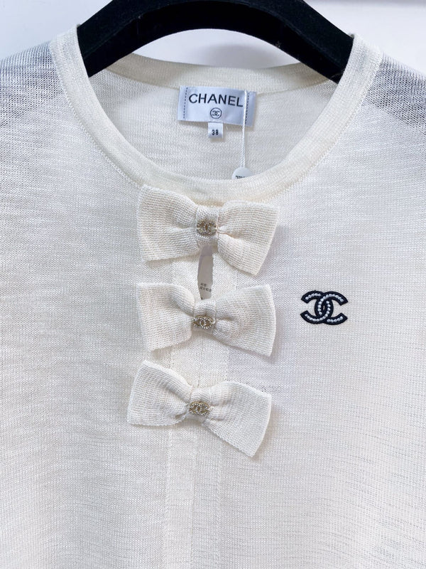 Chanel Short-Sleeve T-Shirt Ivory in Wool 208007