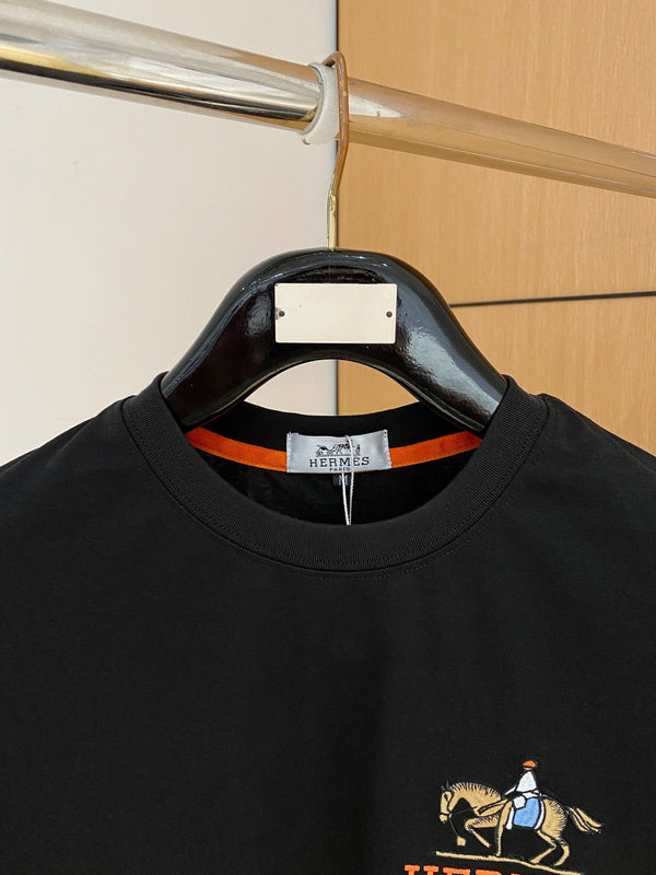 HM Short-Sleeve T-Shirt Black in Cotton 215449