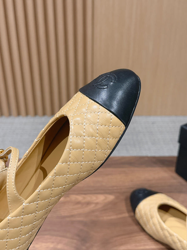 CC 26SS Quilted Mary Jane Beige Black in Calfskin 692541