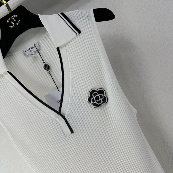 Chanel Vest White in Polyester 365297