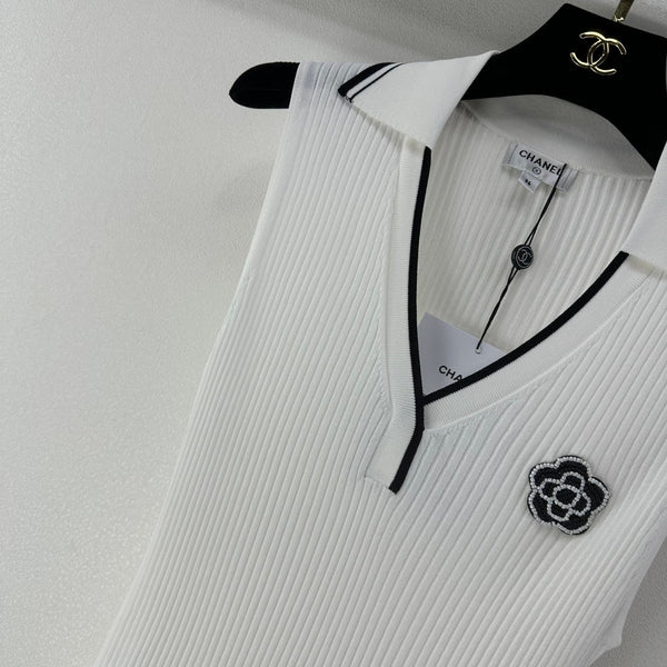 Chanel Vest White in Polyester 365297