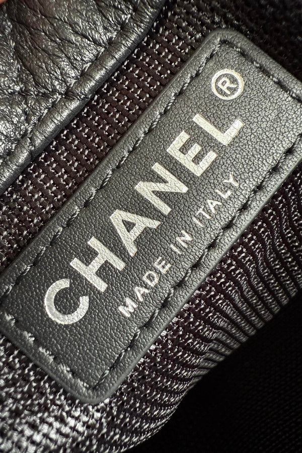 Chanel Carry-on bag 45cm Black in Cowhide
