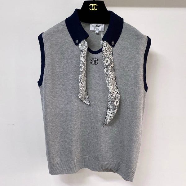 Chanel Vest Gray in Wool 248312