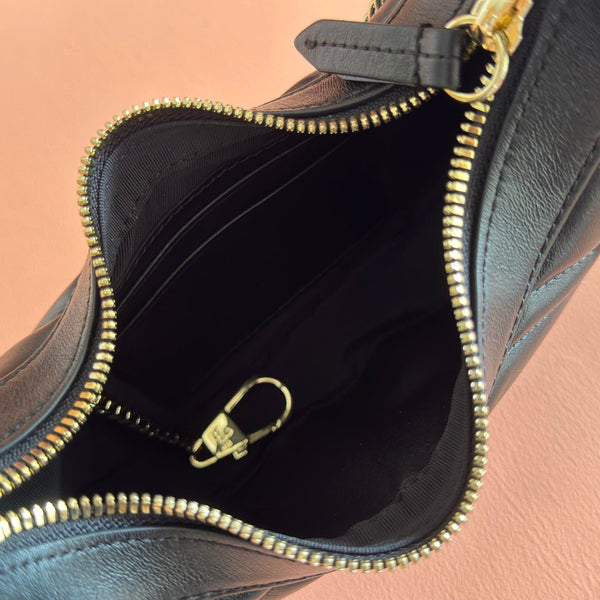 MARMONT SHOULDER BAG 21 IN BLACK CALFSKIN GOLD HARDWARE