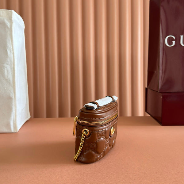 Gucci GG Matelassé Mini Bag 16 Brown in Quilted Leather 284910
