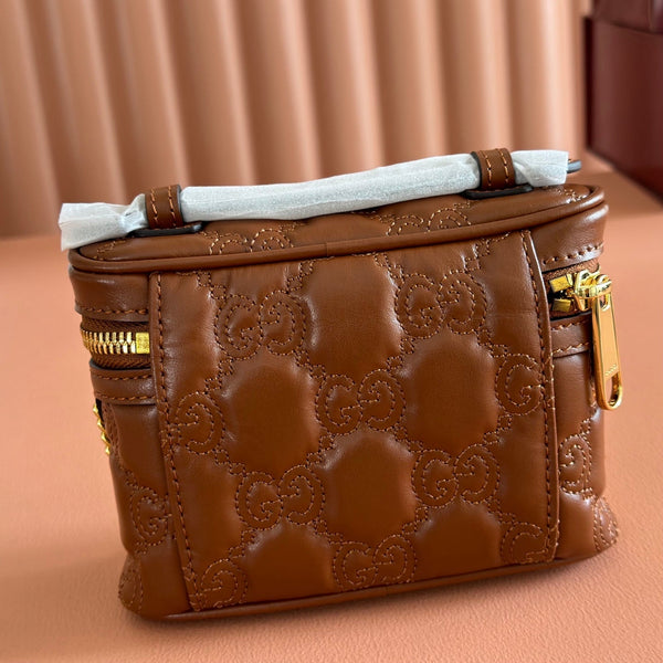 Gucci GG Matelassé Mini Bag 16 Brown in Quilted Leather 284910